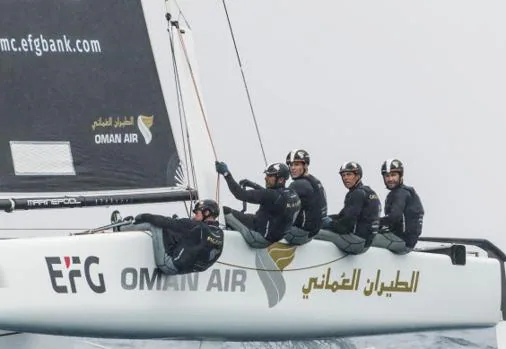 Team Oman Air ganó la primera regata de la temporada del GC32 Racing Tour en Cerdeña