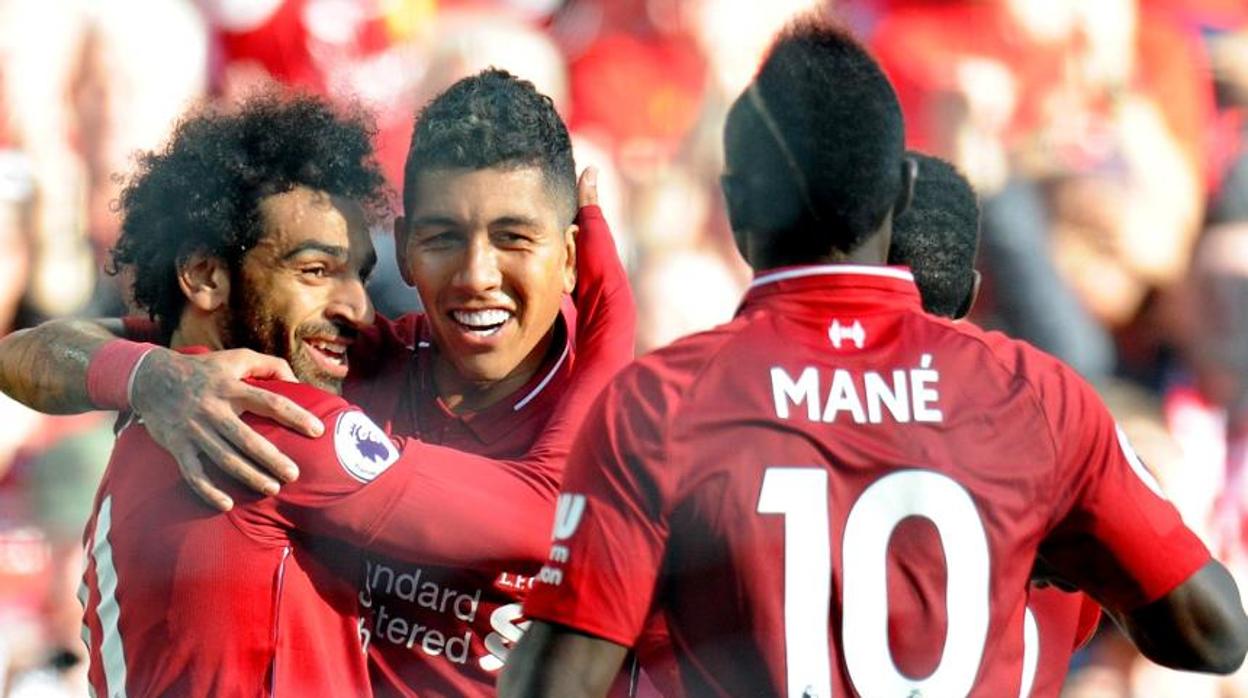 Salah, Firmino y Mané, tres de los miembros del temible tridente ofensivo del Liverpool