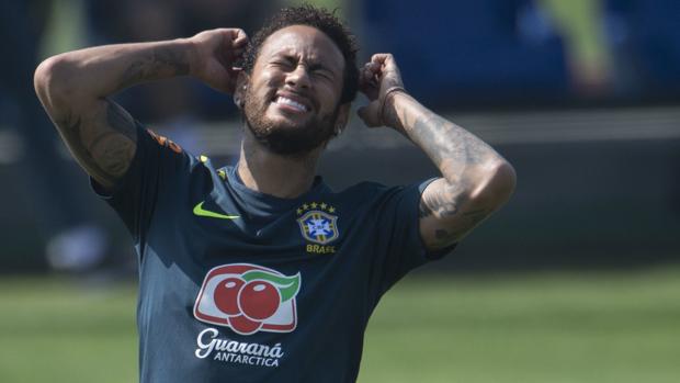 Neymar, denunciado por violar a una mujer en París