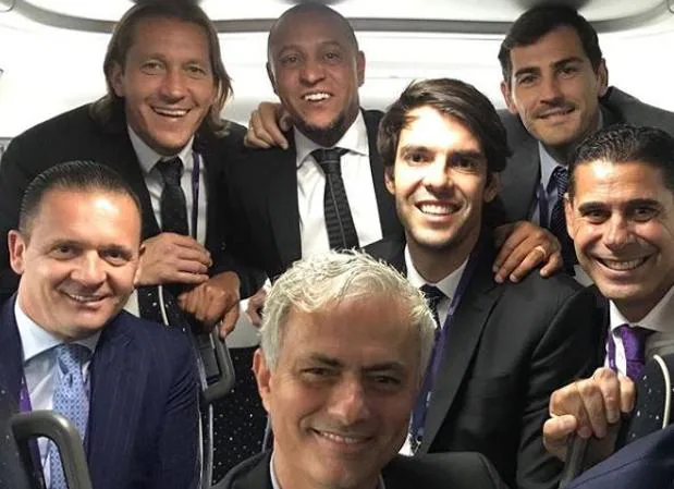La foto del reencuentro: Casillas y Mourinho se ven las caras junto a otras leyendas del Real Madrid