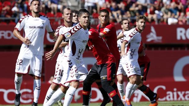 El Mallorca asesta el primer golpe