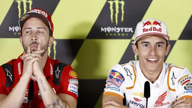 Márquez sonríe ante el duelo de Ducati