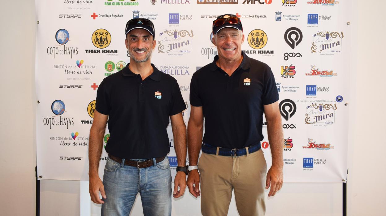 Carlos Toro y Ángel Medina cruzarán el Mar de Alborán sobre una tabla de windsurf