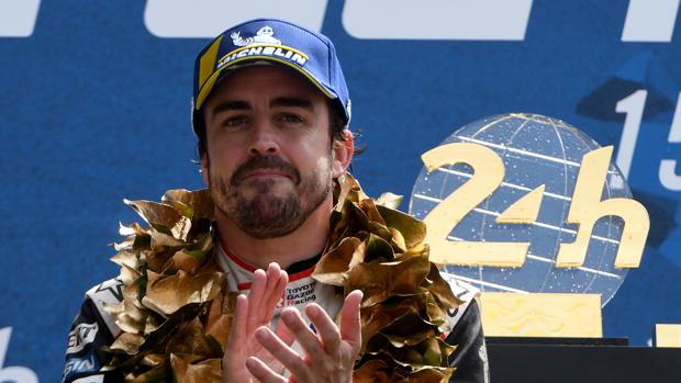 Fernando Alonso pone rumbo al Dakar