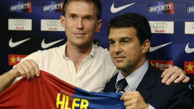 Monumental rajada de Hleb contra dos exestrellas del Barcelona