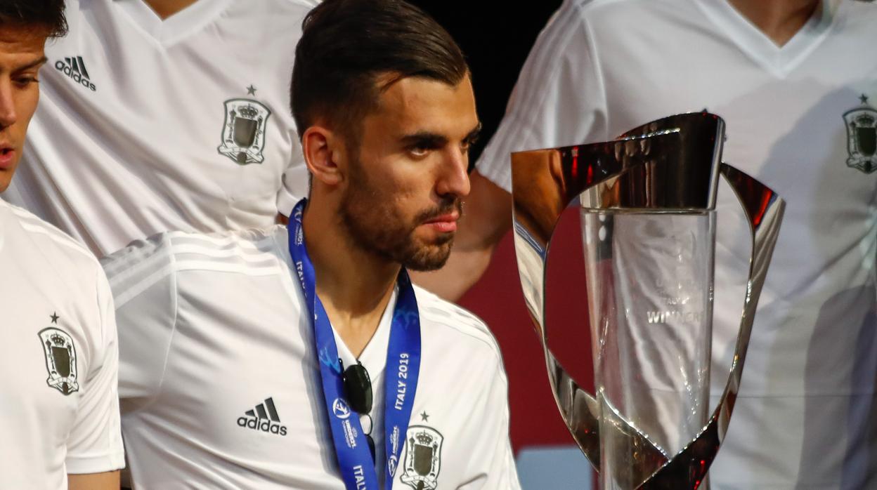 Ceballos: «¿Fabián al Madrid? Vamos a dejarlo en el Nápoles y que siga creciendo»