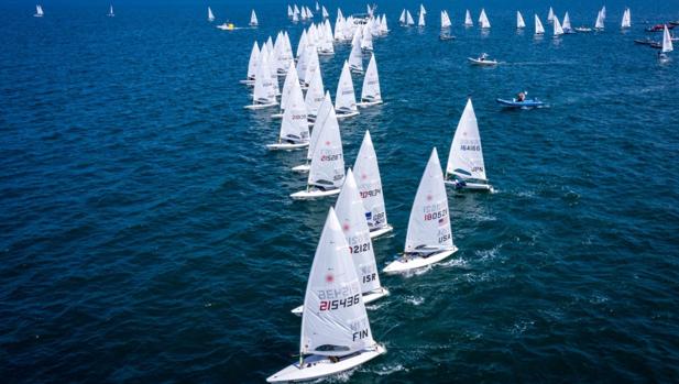 Joaquín Blanco (34), mejor español en el estreno del Campeonato del Mundo de Laser Standard