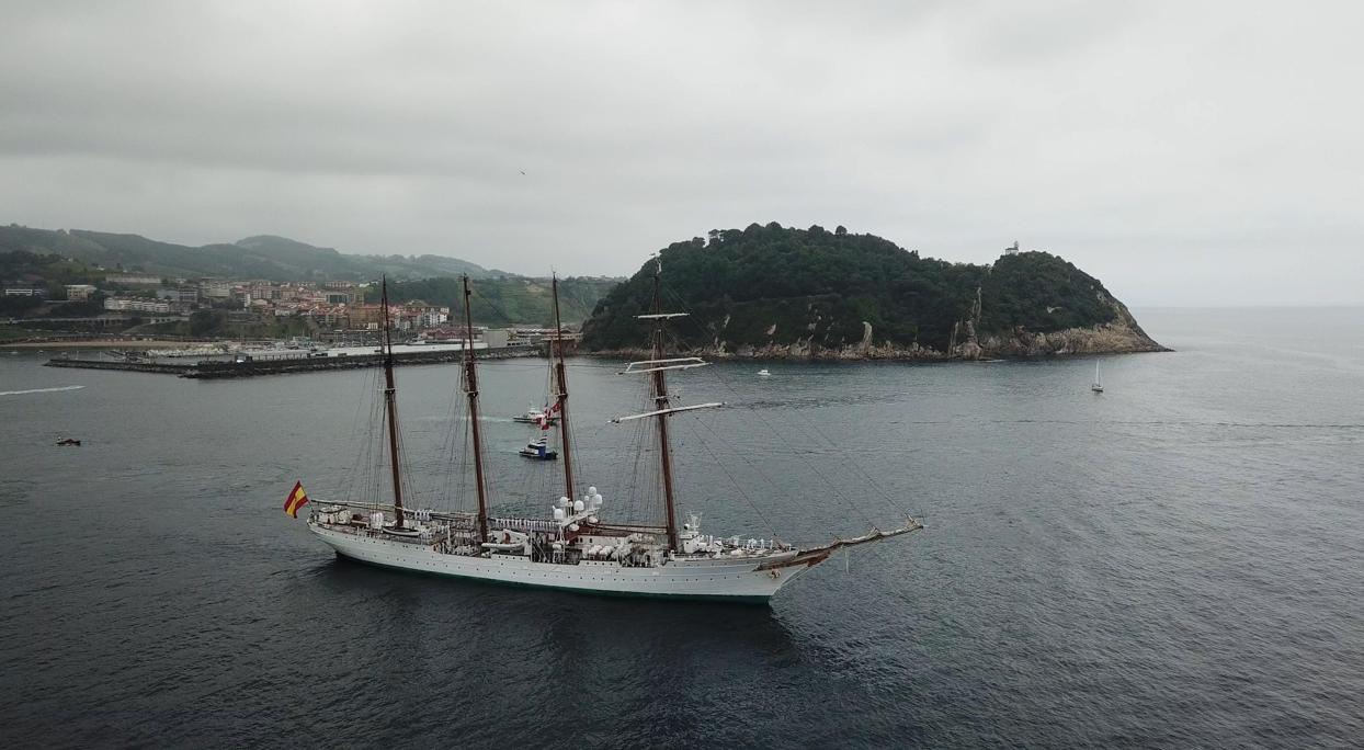 El homenaje a Elcano de las cuatro marinas se cierra con un éxito de público