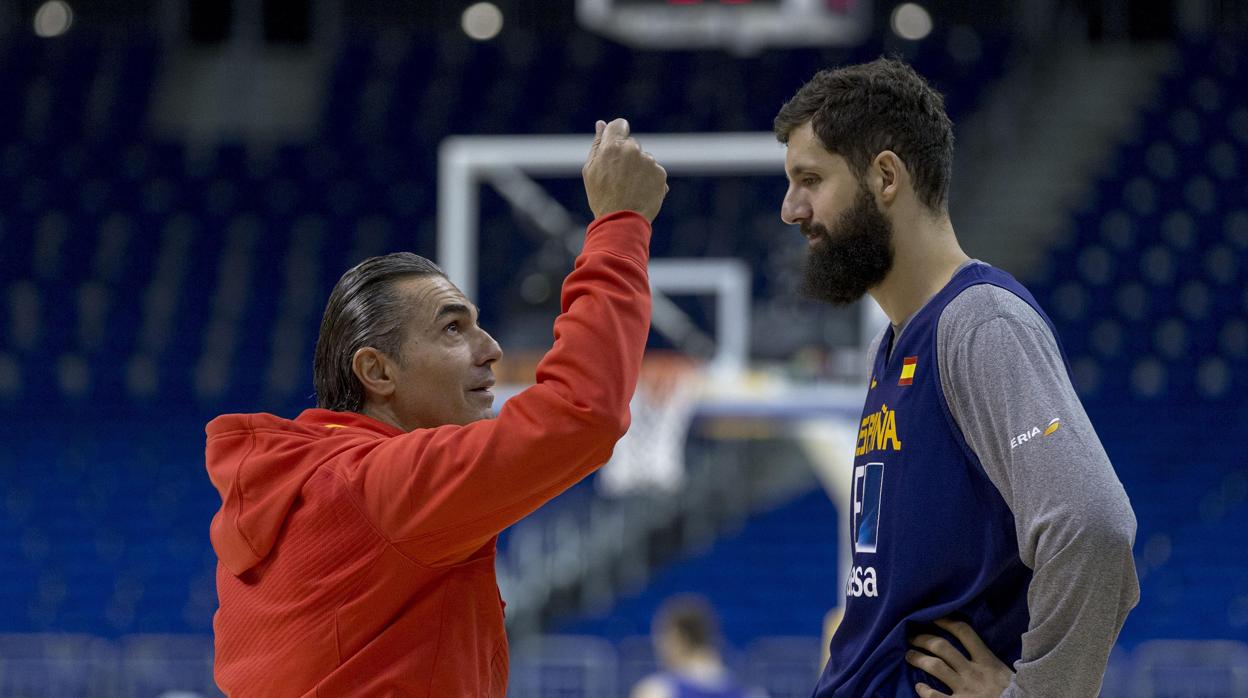 Scariolo y Mirotic, en una imagen de archivo con la selección española