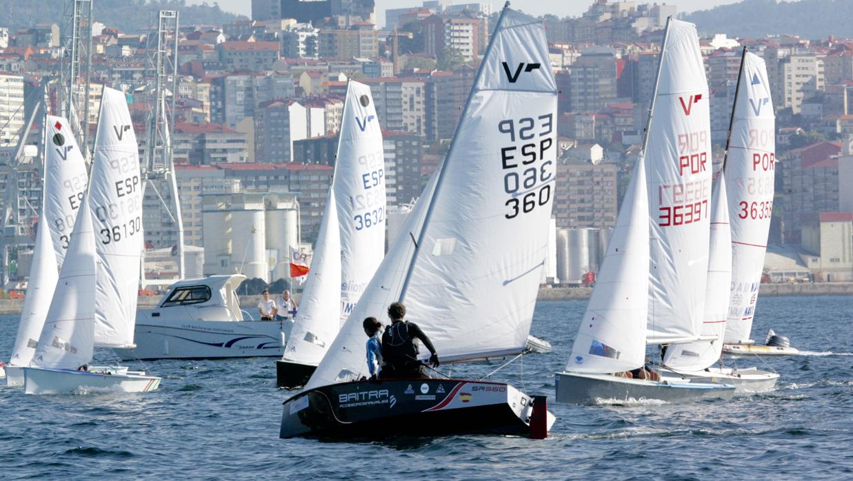 La Ría de Vigo recibirá el Campeonato del Mundo de Vaurien 2021