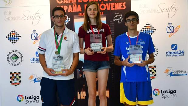 María Eizaguerri, oro en el campeonato de España «mixto»: «Estoy orgullosa de hacer historia»