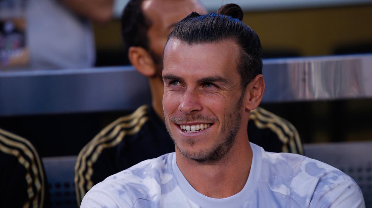 La familia de Bale frena su traspaso a China