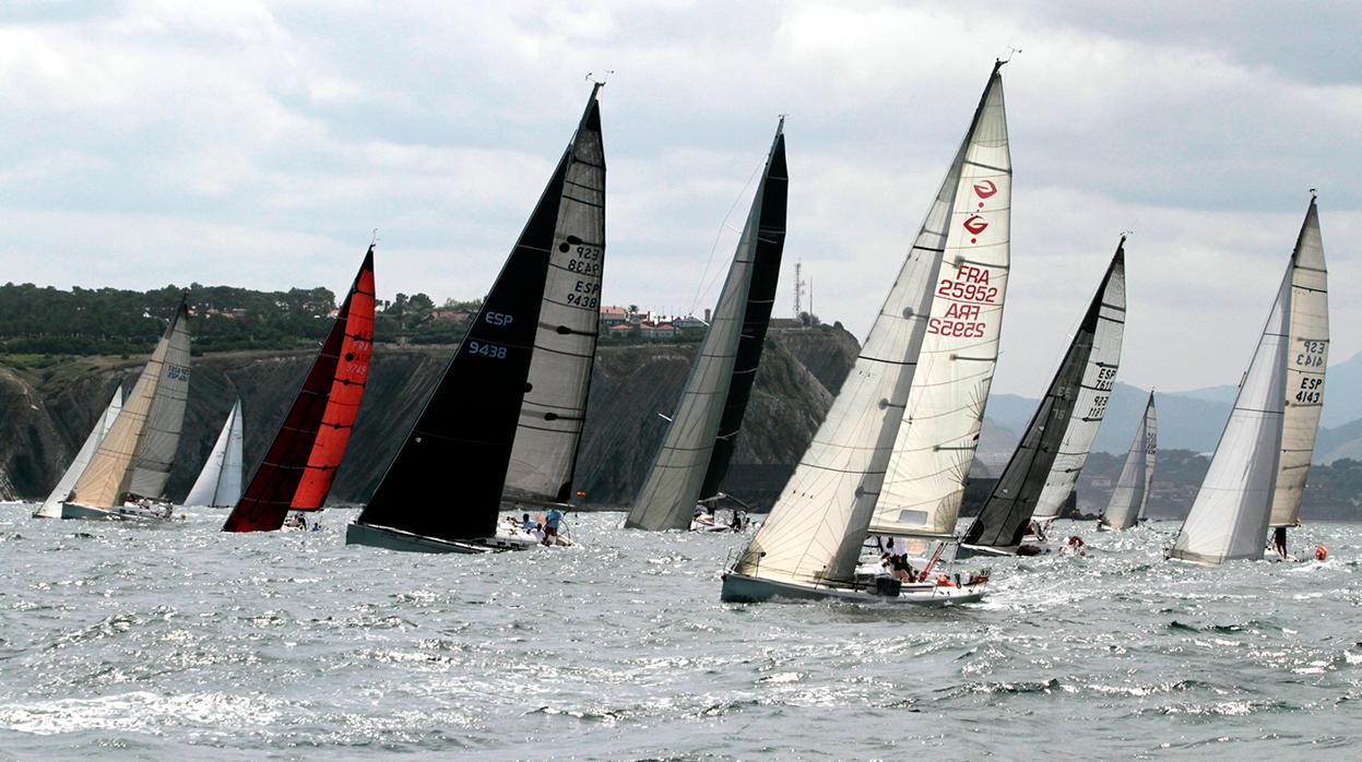 El «Roark», primer líder de la XXIV Regata El Gaitero