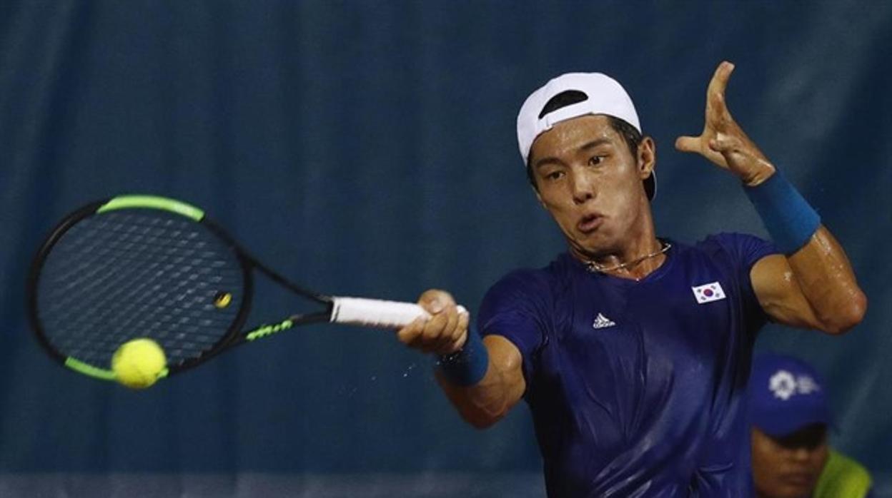 Lee Duck-hee se convierte en el primer jugador sordo en ganar un partido de la ATP