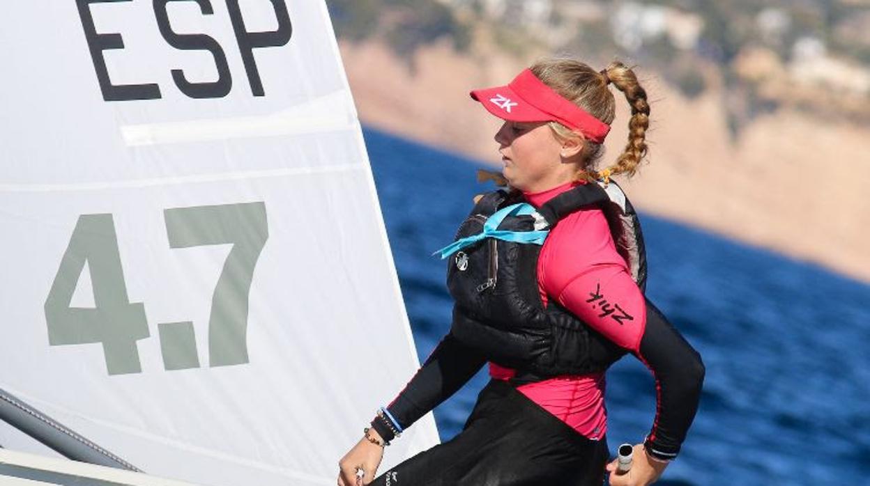 Lara Himmes, subcampeona del mundo Laser 4.7 en Canadá