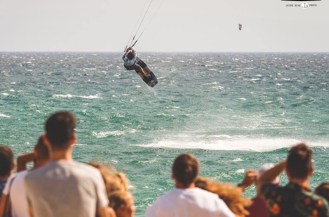 Arranca el campeonato de Kiteboarding en Tarifa