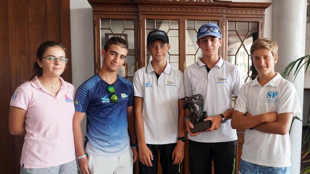 Los clubes náuticos de España divulgarán la gesta de Magallanes y Elcano entre sus jóvenes regatistas