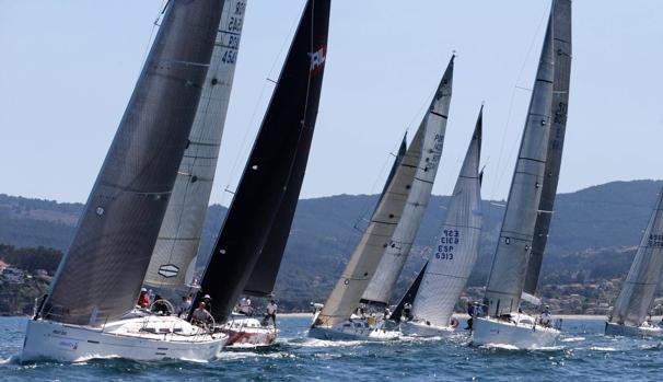 Los primeros líderes del Príncipe de Asturias toman posiciones en Bayona