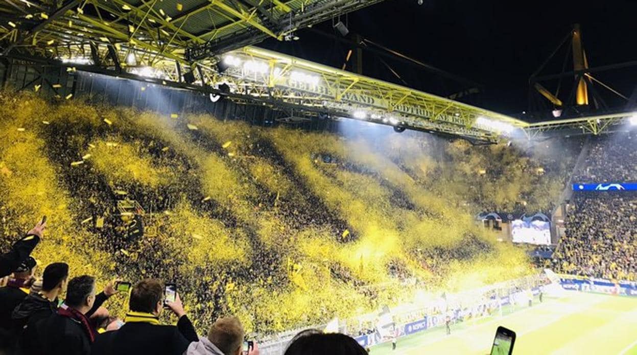 El «muro amarillo» del Dortmund cautiva al mundo