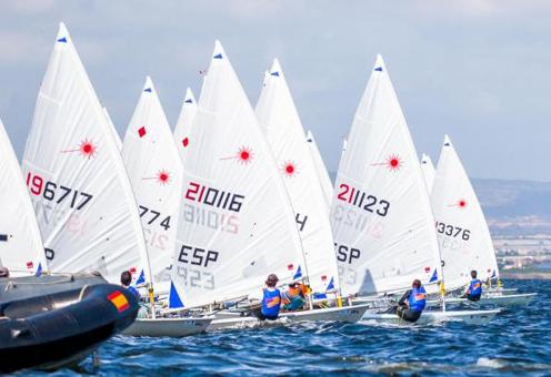 Jordi Lladó y Cristina Pujol acarician el título Nacional de Laser Radial en La Manga