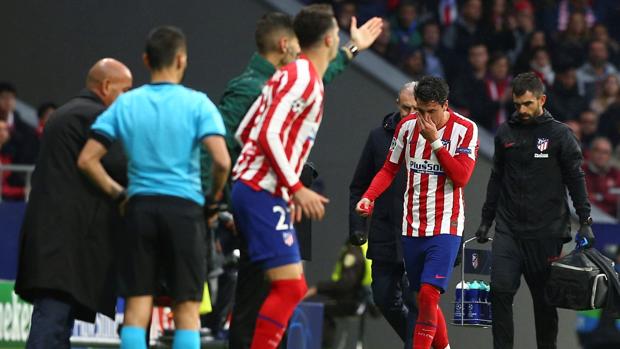 Al Atlético se le abre un boquete en la zaga