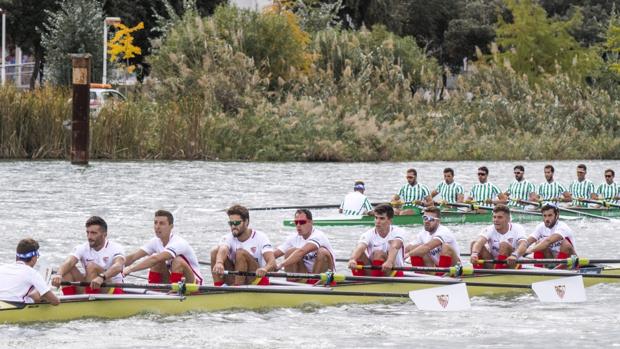 Sevilla y Betis ya tienen a sus remeros para el derbi del Guadalquivir