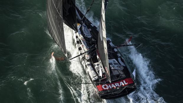 La flota Transat Jacques Vabre entra en el Golfo de Vizcaya