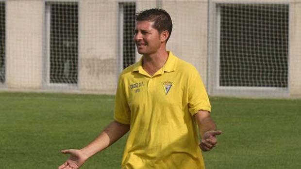 Jesús Casas: «Mi sueño es ganar un título como entrenador del Cádiz CF»
