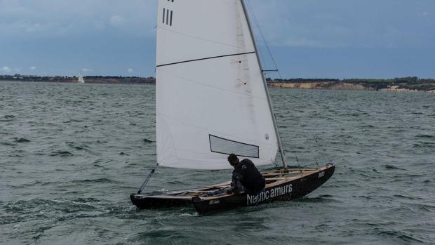 Ramón Calero, primer líder de la XXI Liga de Patín a Vela