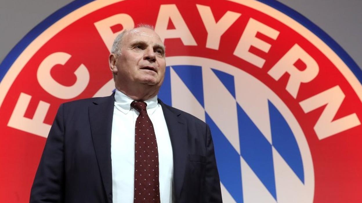 Uli Hoeness abandona este viernes la presidencia del Bayern