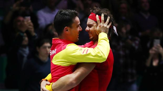 Nadal se emocionó con el discurso de Bautista sobre la pista