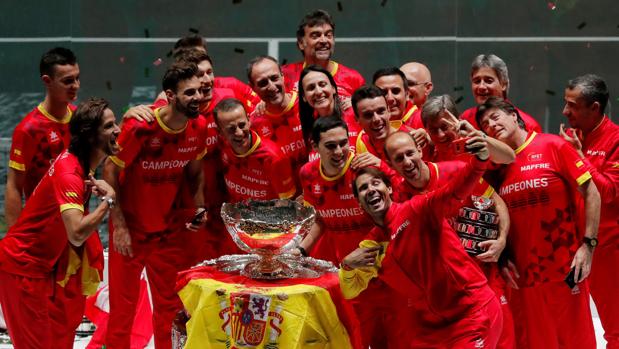 Nadal hizo el selfi de los campeones