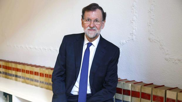 Rajoy: «El futuro del Real Madrid pasa por que Messi se vaya a jugar a Australia»