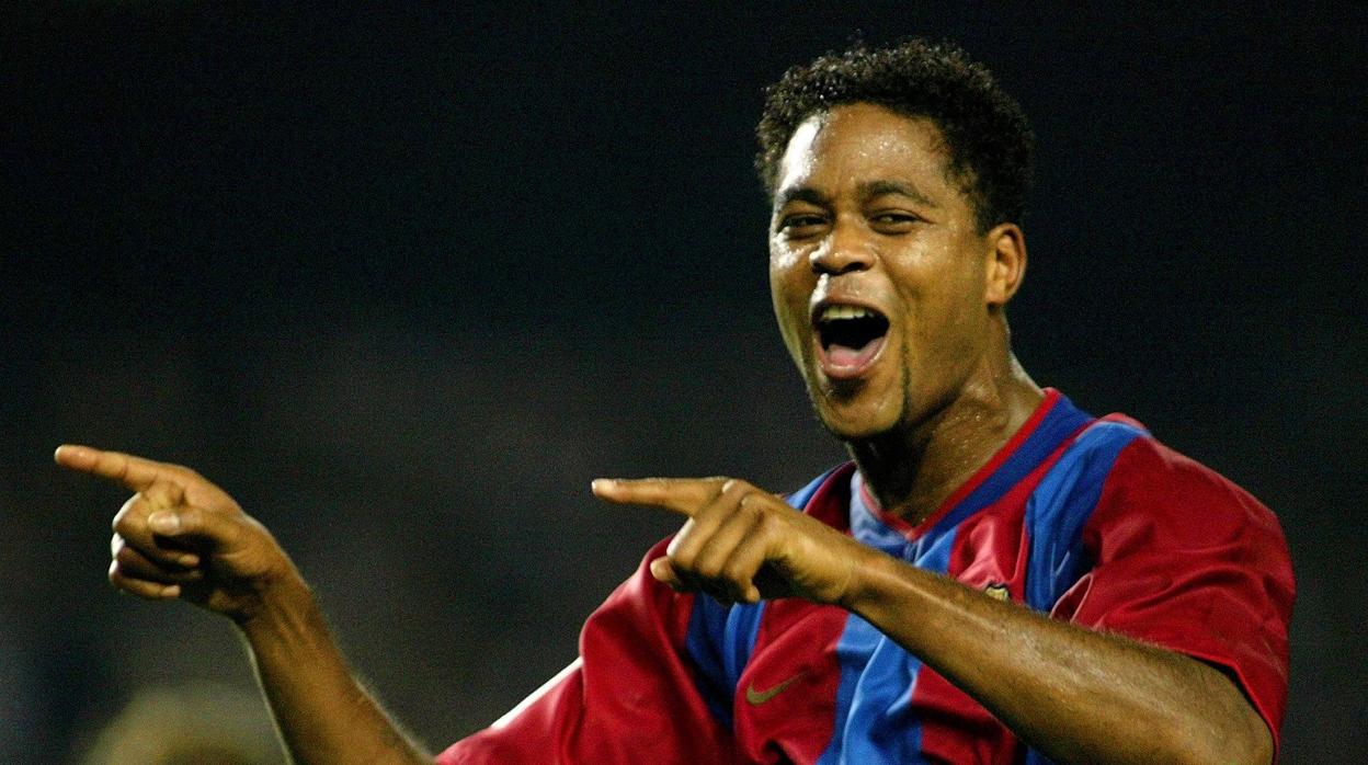 Kluivert en su etapa como jugador del Barcelona