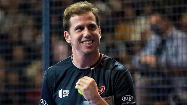 Paquito Navarro: «Lo mejor de ser número uno del mundo de pádel es compartirlo»