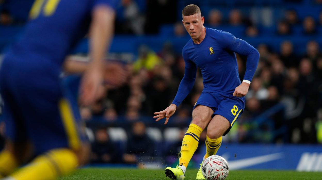 El Manchester United se acerca a Europa en Stamford Bridge