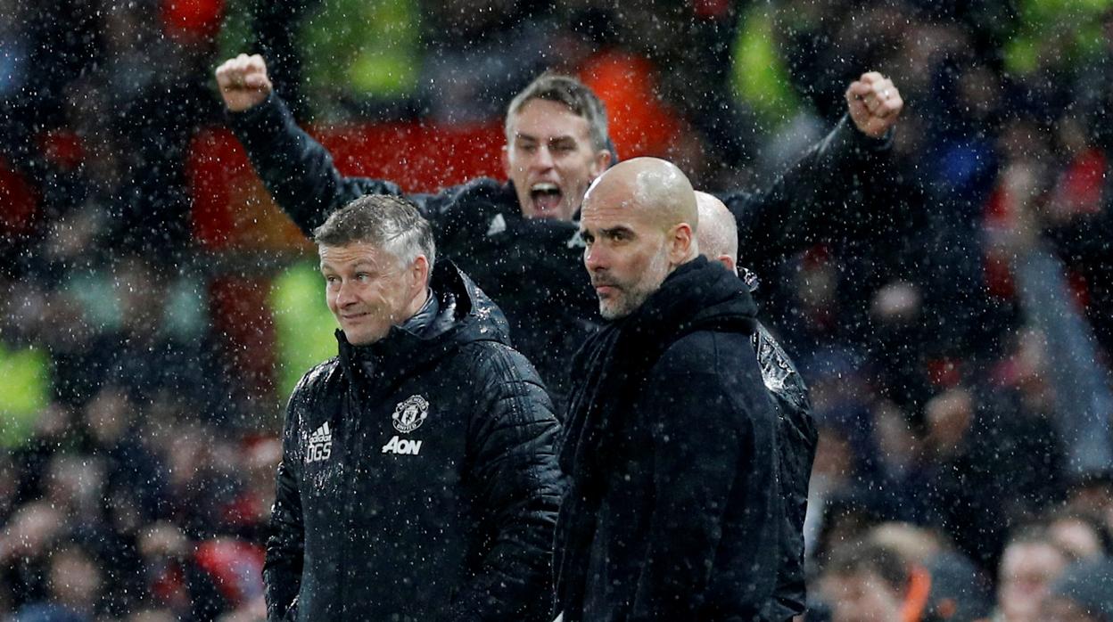 El Manchester United doblega a un frágil City