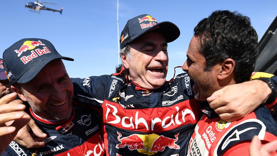 Carlos Sainz conquista su tercer Dakar