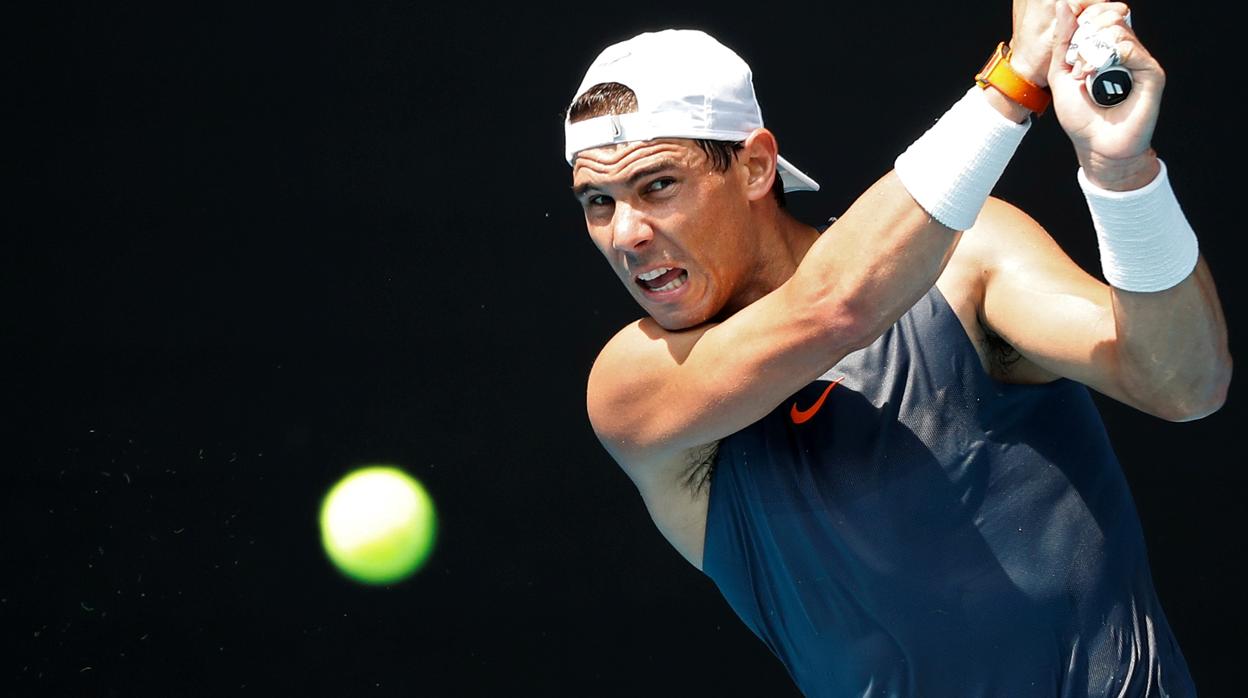 Rafael Nadal, en un entrenamiento en Australia