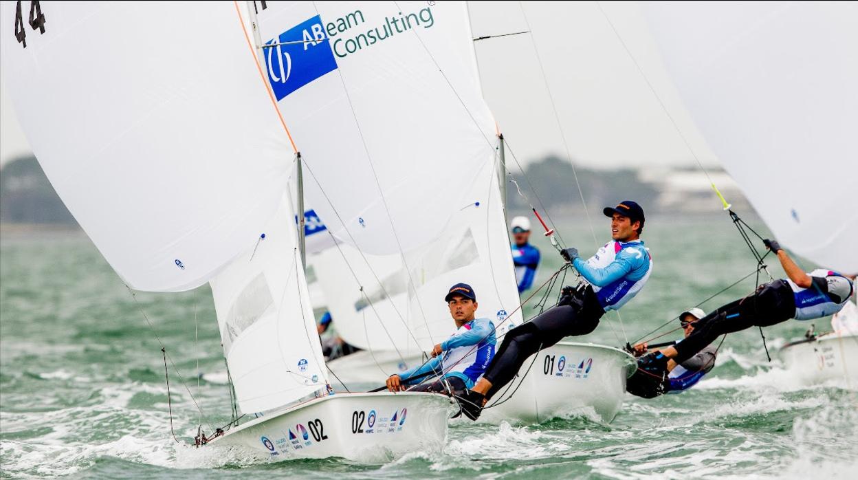 Joaquín Blanco se mantiene líder en Laser en la Word Cup de Miami