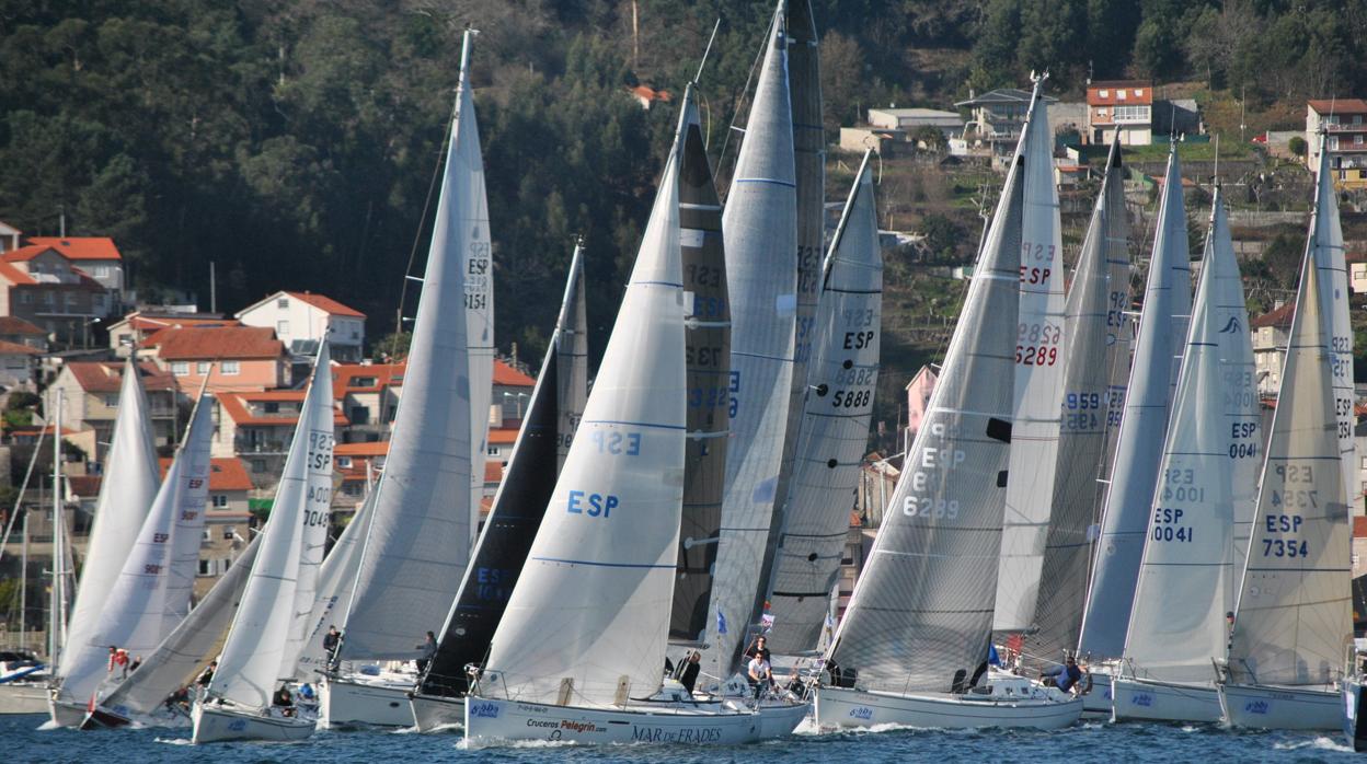 Estreno en Combarro de la 6ª Regata Interclubes Ría de Pontevedra