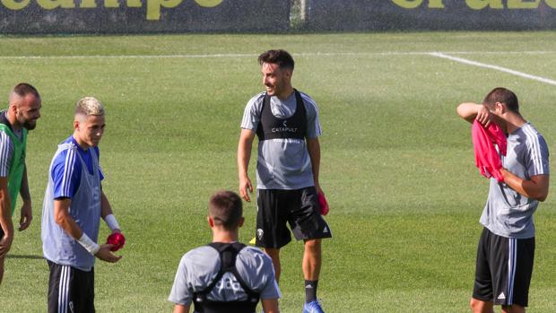 Iza incita a la grada