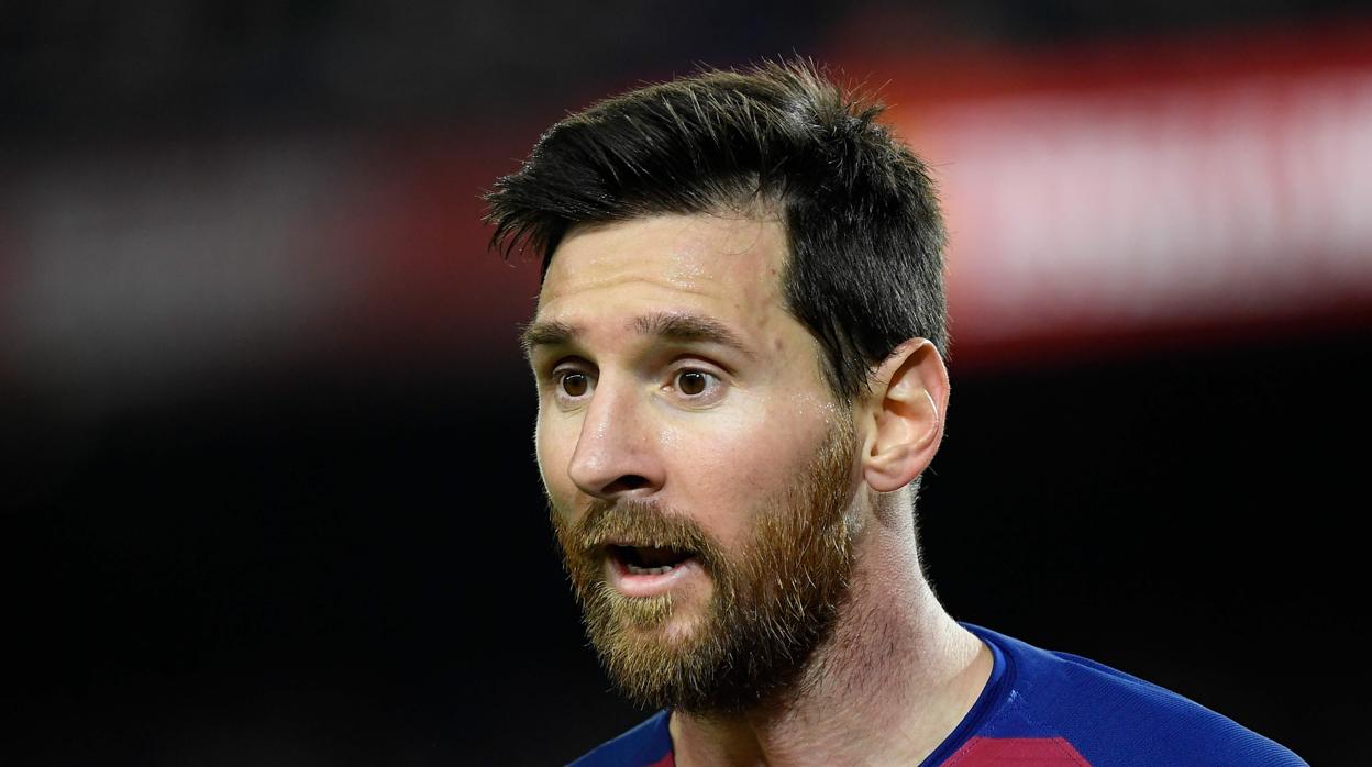 Messi carga contra Abidal y evidencia la guerra en Can Barça: «Nos ensucia a todos»