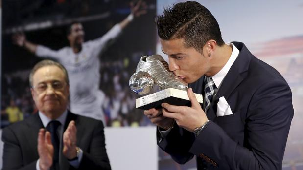 Florentino a Ronaldo: «Felicidades al mejor jugador del mundo, nos acordamos mucho de ti»