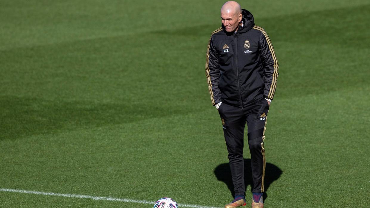 Zidane no hace sangre: «El Barça no está debilitado»