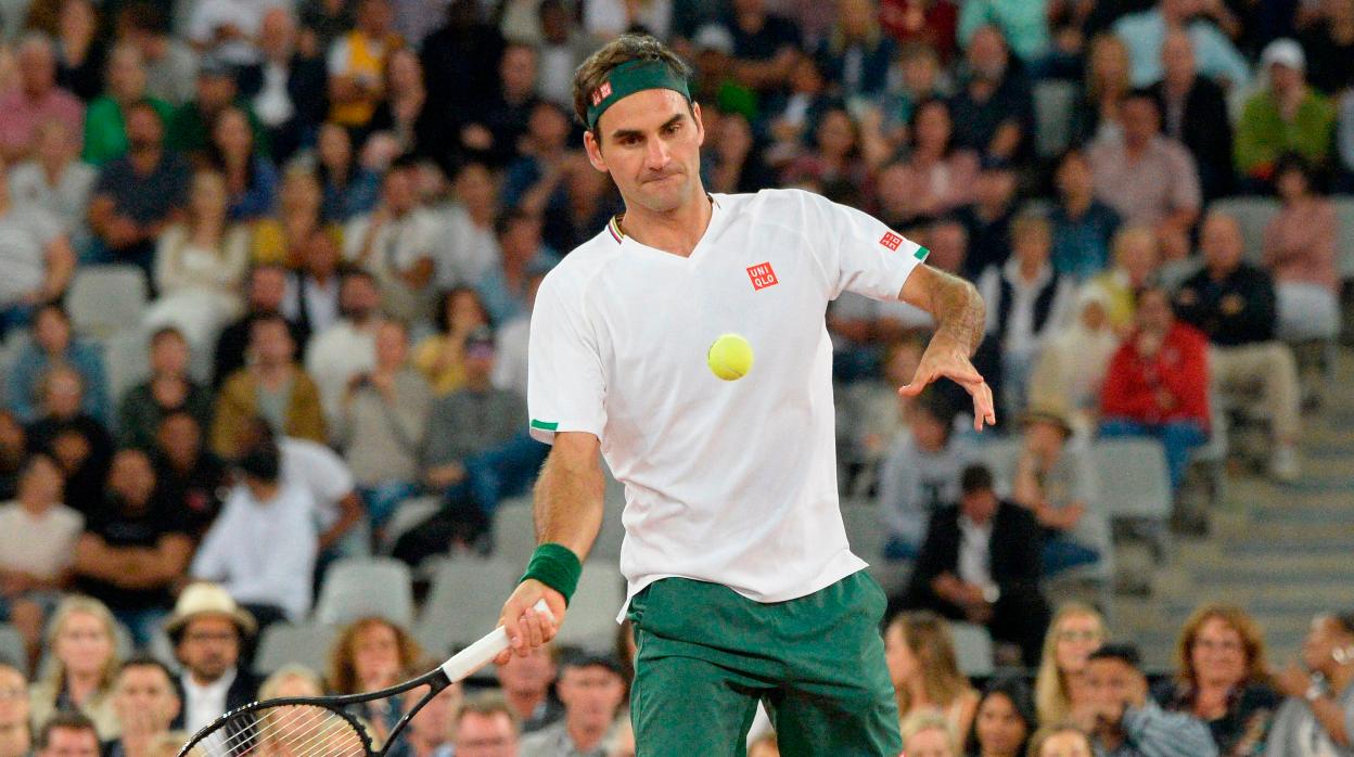 Federer limitará su temporada en tierra batida a Roland Garros