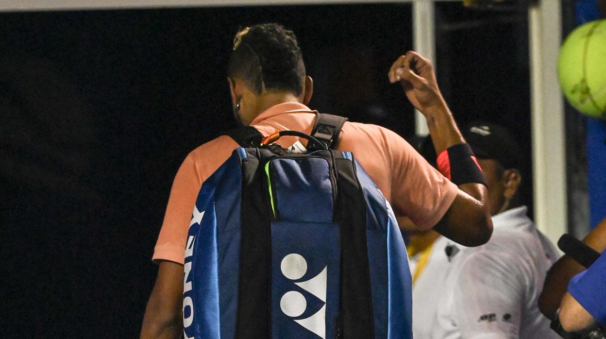 Kyrgios, abucheado tras retirarse en Acapulco: «No me importa una m...»