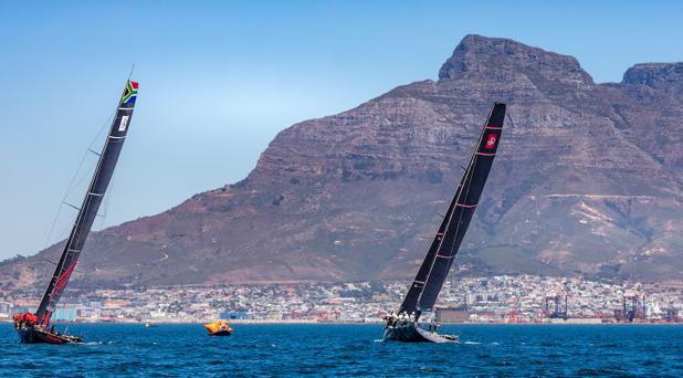 «Azzurra» comienza la defensa de su título en un campo de regatas marcado por la Table Mountain