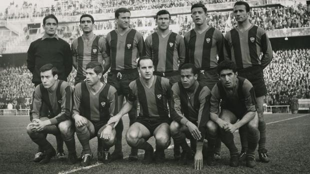 Muere Wanderley, delantero del primer Levante que subió a Primera