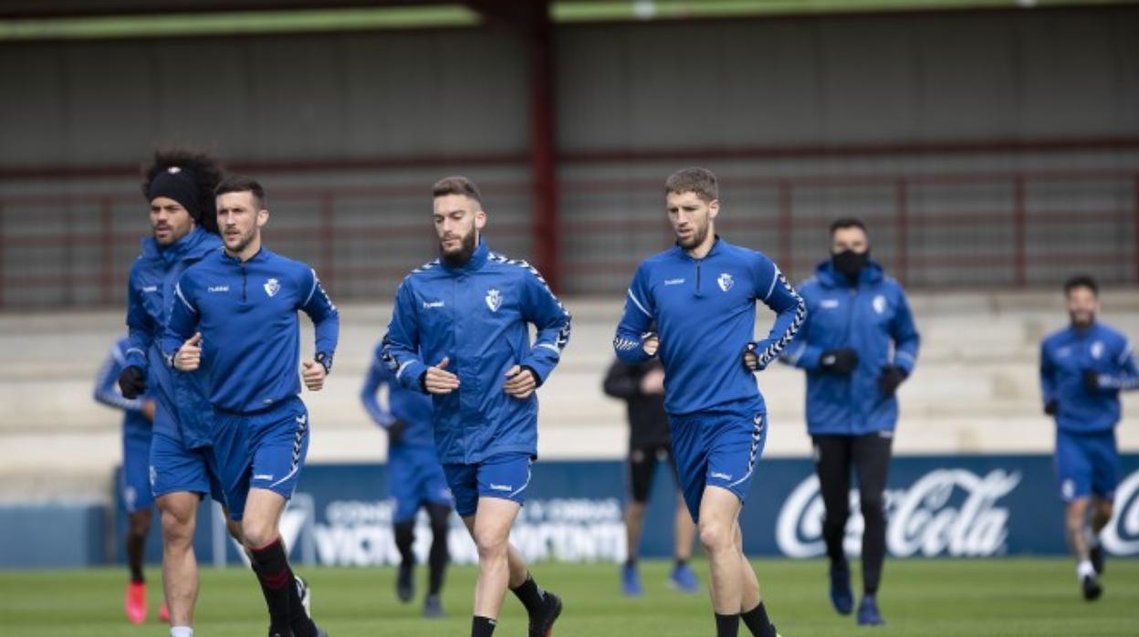 Osasuna suspende la venta de entradas a sus aficionados para el partido ante la Real en San Sebastián